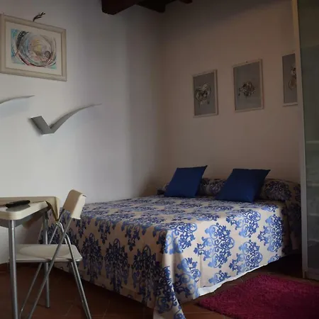 Sant' Apollonia Guest house 2*